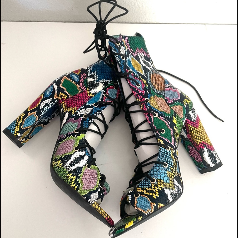 LILIANA Sage lace up chunky heel multicolor snake print heeled sandal size 10 - Picture 8 of 11
